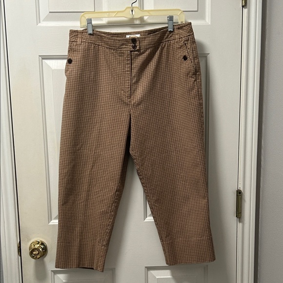 Talbot’s Women’s Capri/Crop Brown Checkered Pants Size 16P - Picture 1 of 10